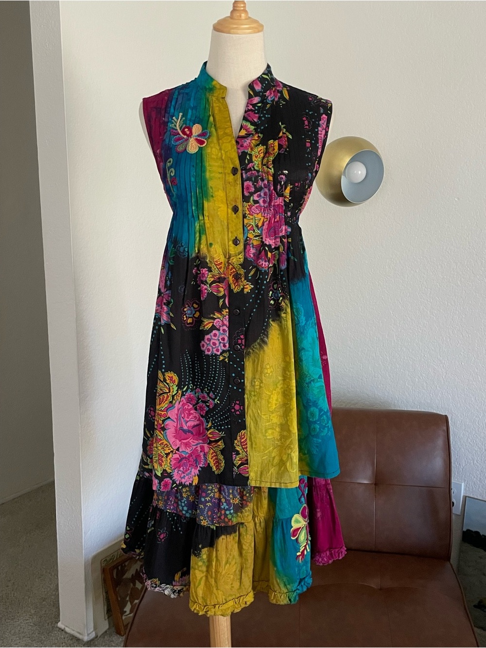 Vintage Tianello Boho Tie Dye Floral Pleated Embroidered Blouse Skirt Set